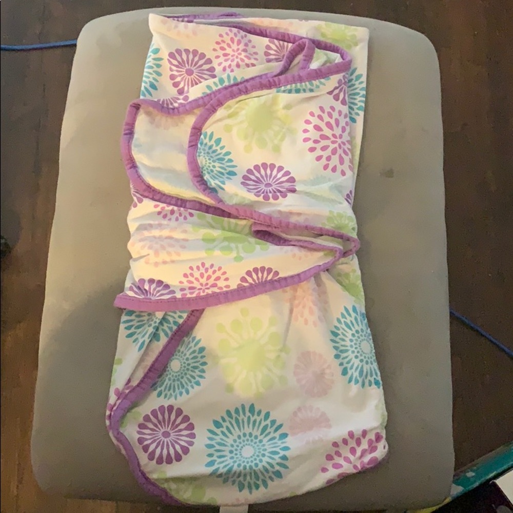 Miracle Blanket Swaddle